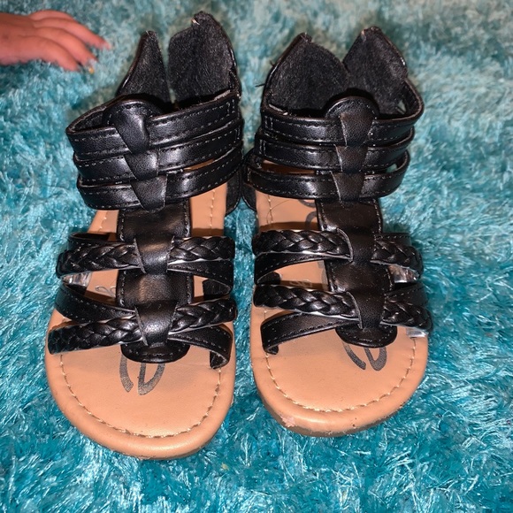 Toddler shoes - Picture 4 of 4